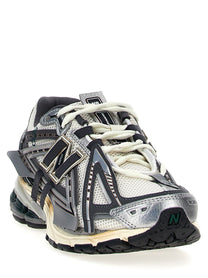 New Balance Sneakers Silver
