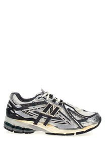 New Balance Sneakers Silver