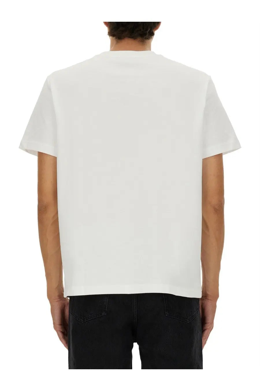 A.P.C men’s white cotton t-shirt with a simple crew neck and short sleeves for casual wear