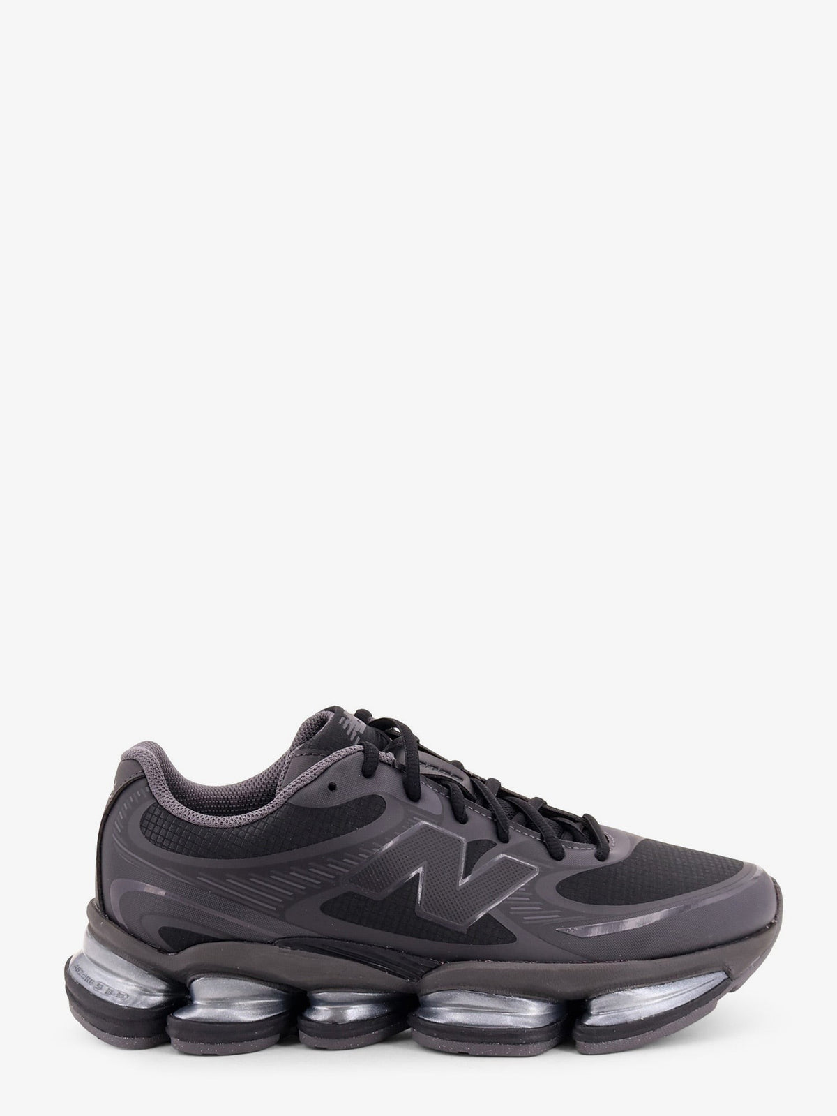 New Balance Men's Abzorb Mesh and Rubber Sneakers Black
