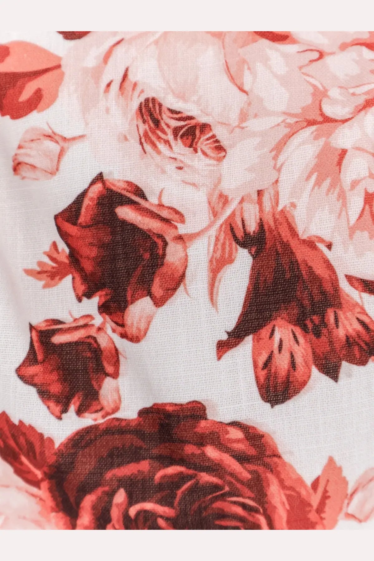 Actualee women’s cotton and linen blend top in pink with soft pink and deep red floral pattern on light background