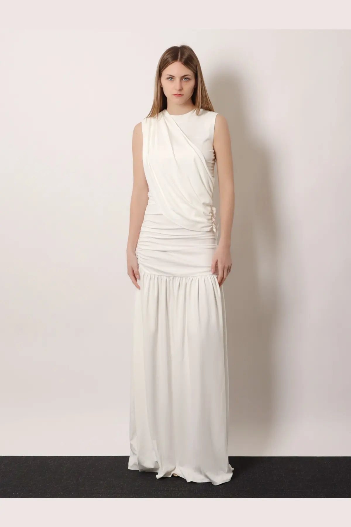 Actualee women’s flowing white sleeveless long gown with draped bodice and ruched detailing for elegant occasions