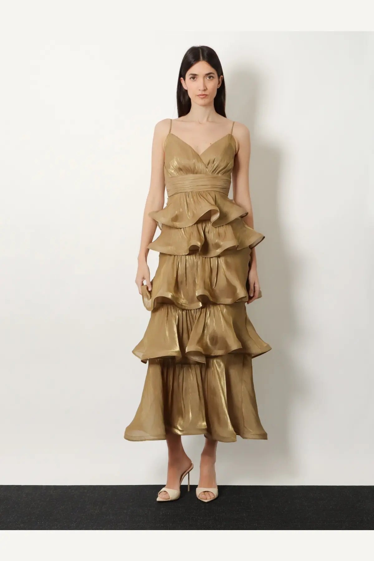 Actualee women’s flounced long dress in shimmering gold metallic fabric with tiered ruffles and thin spaghetti straps