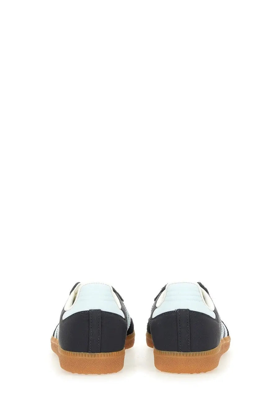 Adidas unisex sneaker Samba black low-top with black and white upper and gum-colored rubber sole