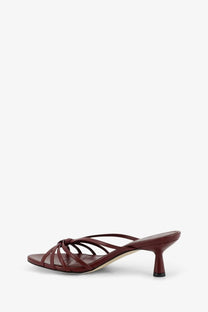 Aeyde women’s abby burgundy leather strappy mule sandal with a slender heel perfect for stylish wear
