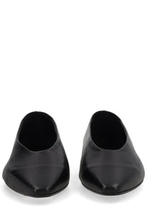 Aeyde women’s dancer Kirsten black patent leather ballet flats with sleek minimalist design