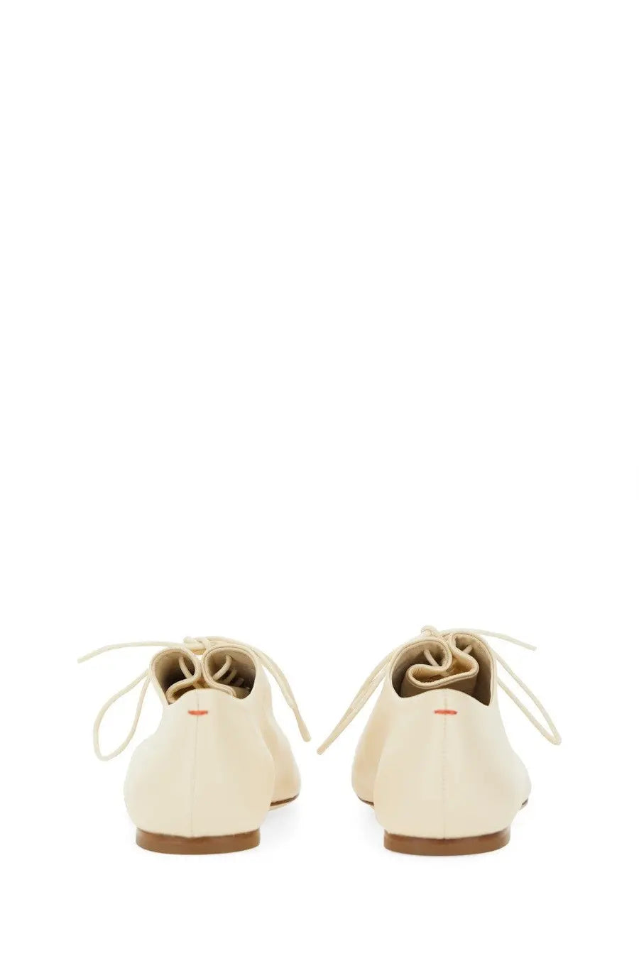 Aeyde women’s derby isla white cream-colored leather lace-up flats with minimalist design and brown soles