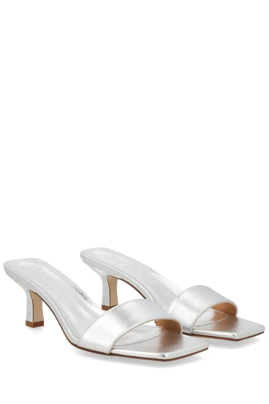 Aeyde women’s Sandalo Gilly Con Tacco silver metallic mules with sleek square-toe design and low heels