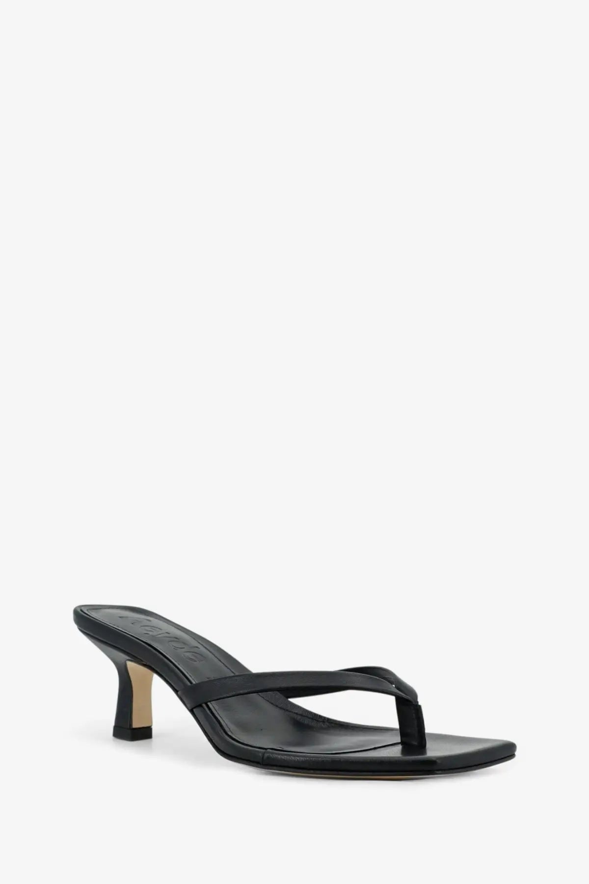 Black leather thong sandal with low block heel by aeyde womens wilma leather sandals black