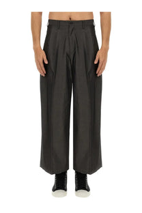 AïE men’s grey wide fit pants in black pleated fabric with a sleek modern cut and wide leg design