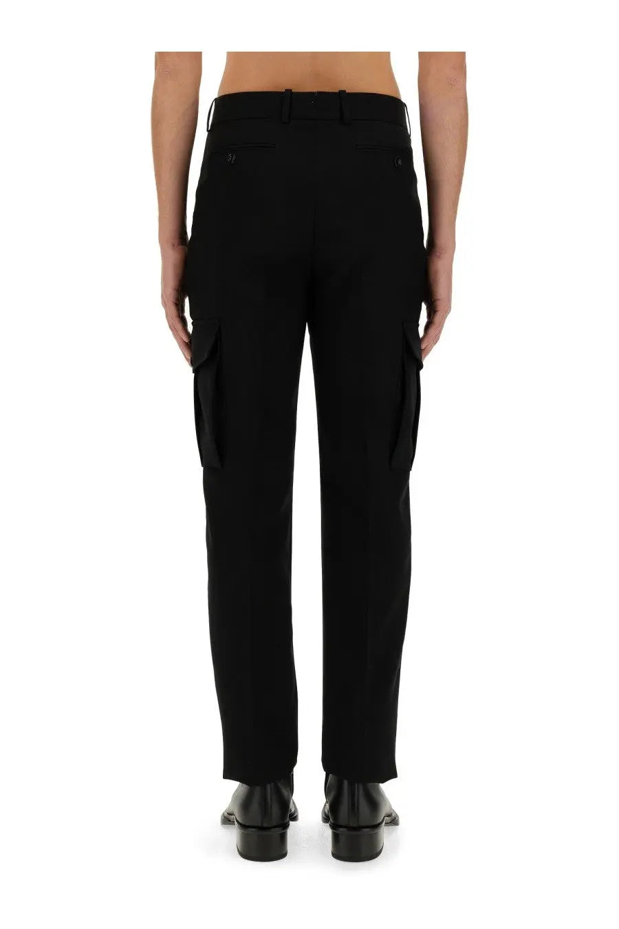 Alexander McQueen men’s black cargo pants with straight-leg cut and prominent side pockets in durable fabric