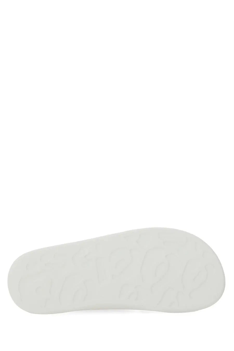 White rubber sole with embossed logo pattern on alexander mcqueen women’s oversize hybrid sandal blue