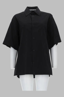 Black alexander mcqueen short-sleeved button-up shirt with classic collar and asymmetrical hem for women