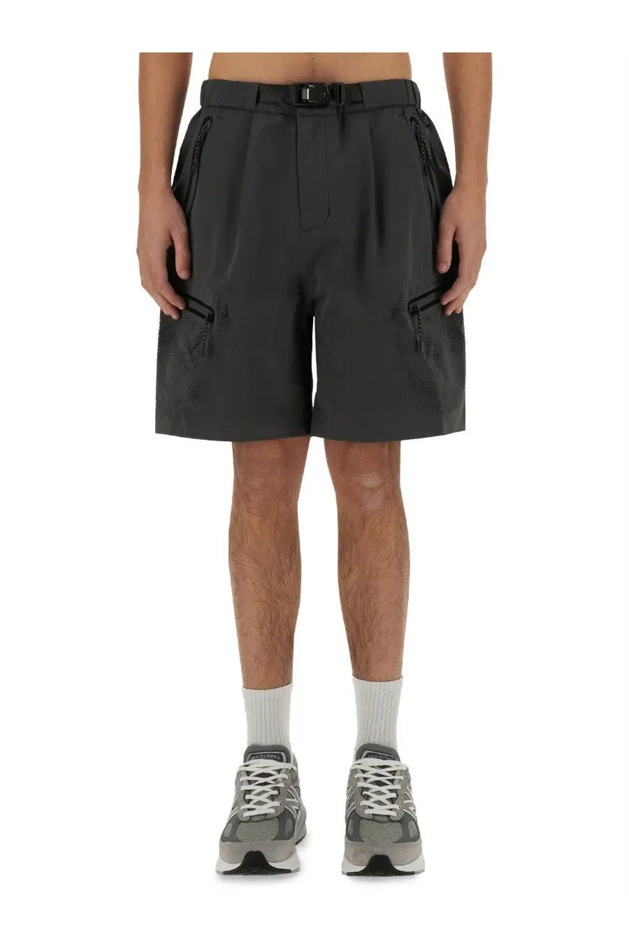 Alpha Industries men’s short laser cut grey cargo shorts with multiple side pockets and a belt looped through the waistband