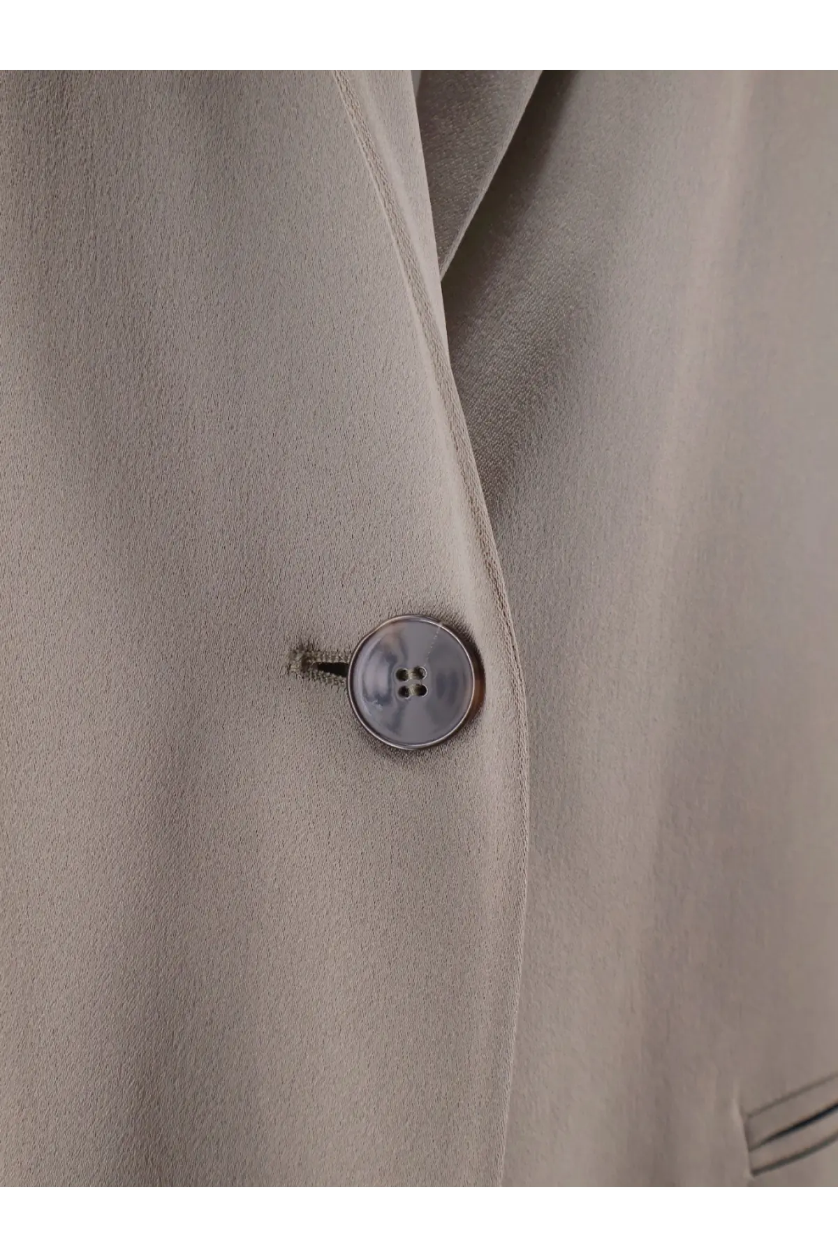 Alysi women’s single breasted satin blazer beige with a sleek metallic button featuring four holes and subtle sheen