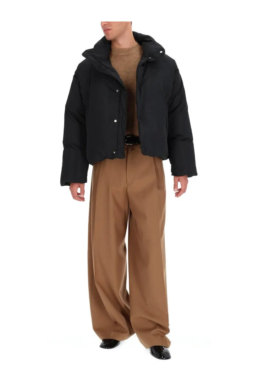 Ami Paris men’s Ami DE Coeur black down jacket with a hood and button closures for cold weather