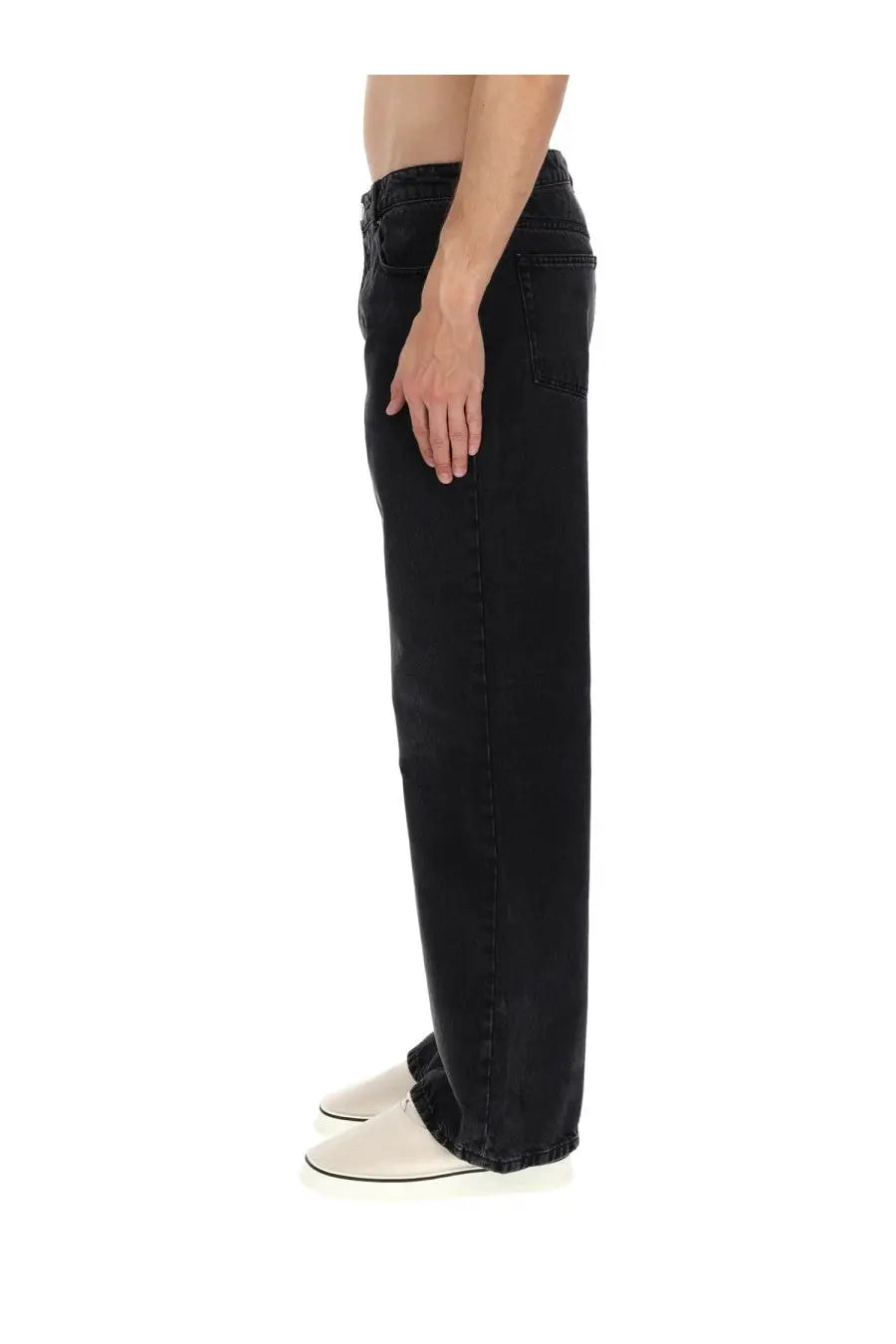 Ami paris men’s black denim jeans large fit with straight-leg cut and classic five-pocket design