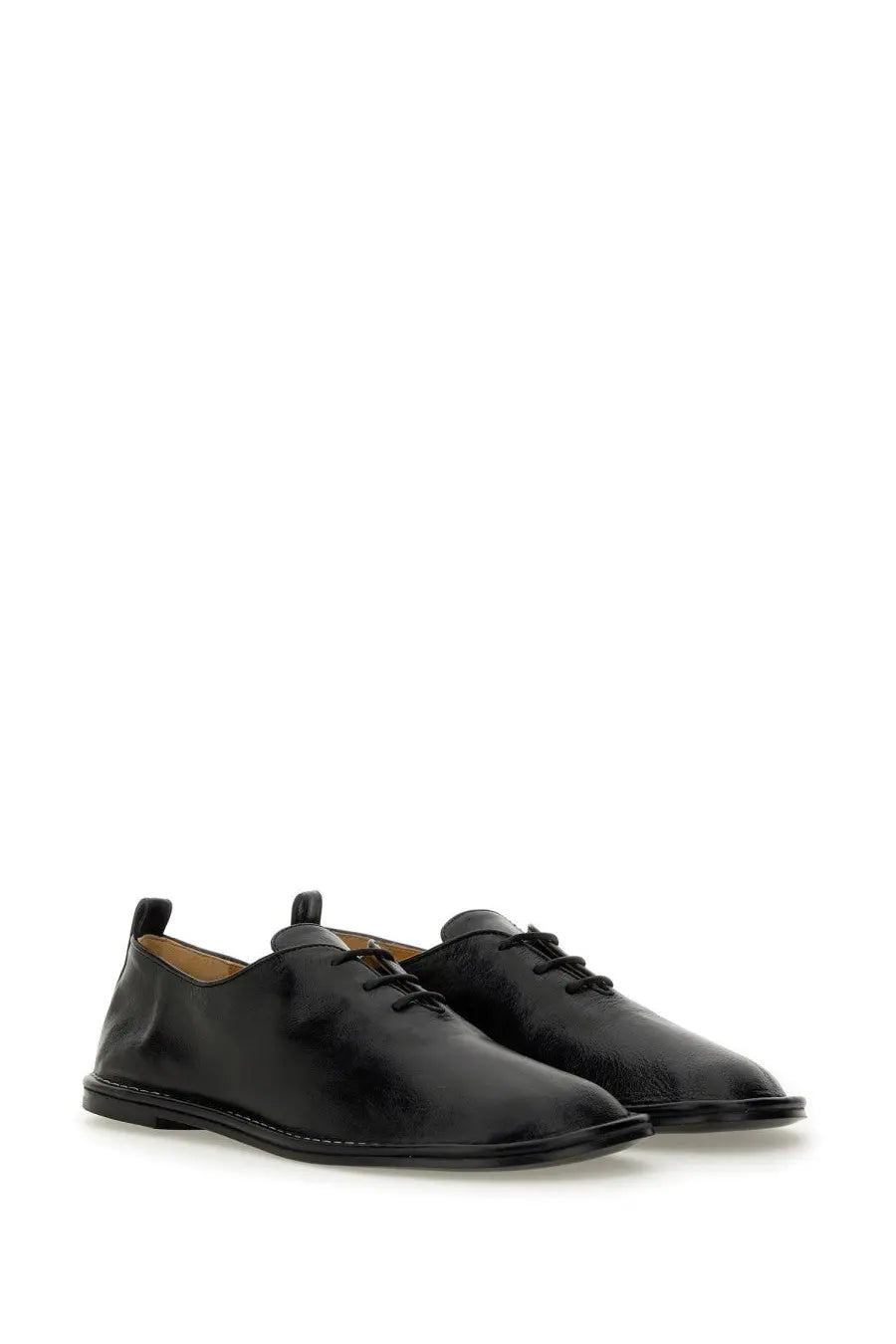 Ami paris women’s black leather lace-up oxford shoes with sleek minimalist design and subtle stitching details