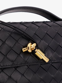 Bottega Veneta Women's Andiamo Leather Clutch Black