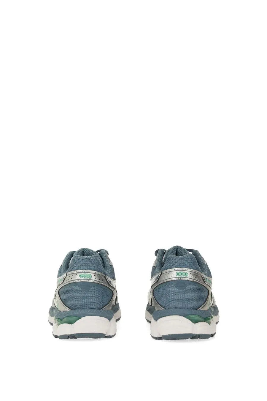 Asics unisex gel cumulus running shoes with blue and silver mesh upper white midsole and green heel accents shown from back