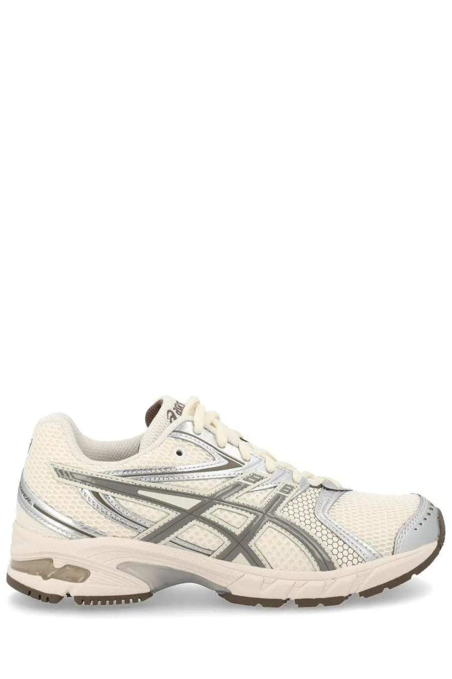 Cream-colored asics unisex sneaker gel ds trainer with silver mesh synthetic overlays cushioned midsole and textured outsole