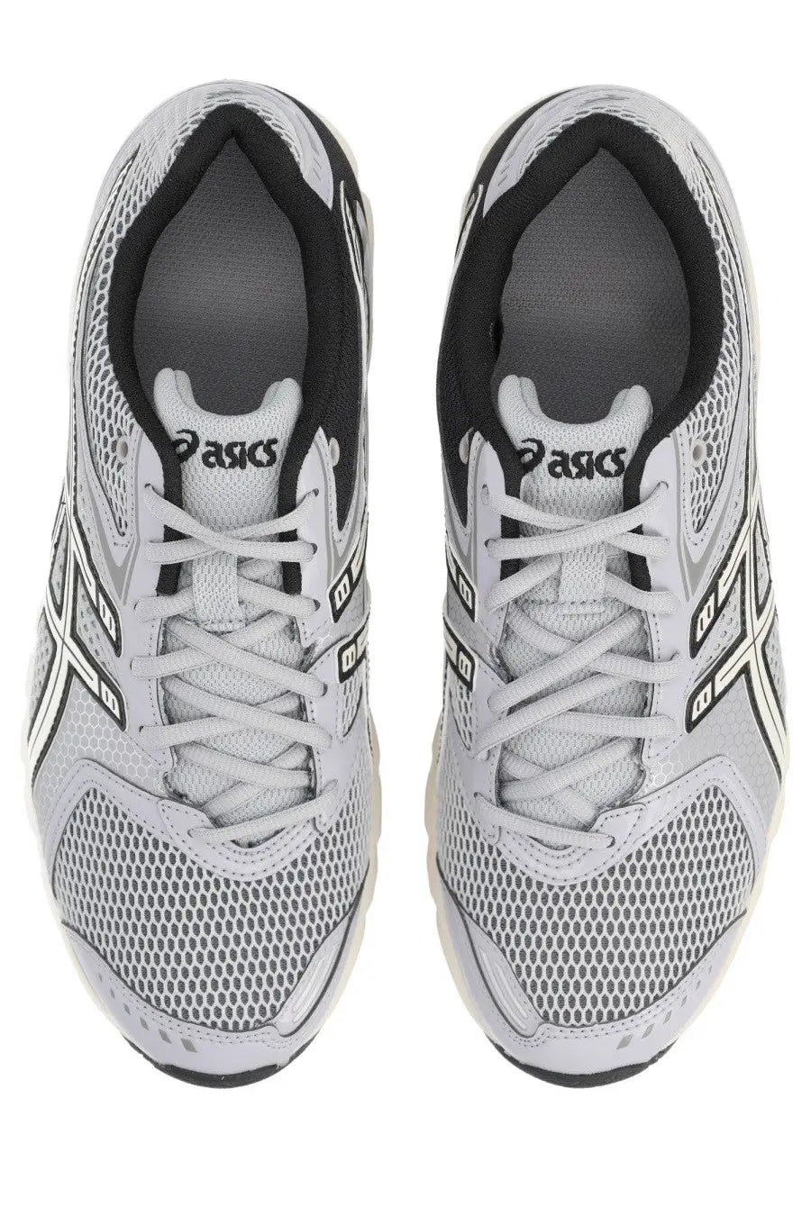 Asics unisex sneaker gel ds trainer grey with silver and black mesh upper and white laces running shoes