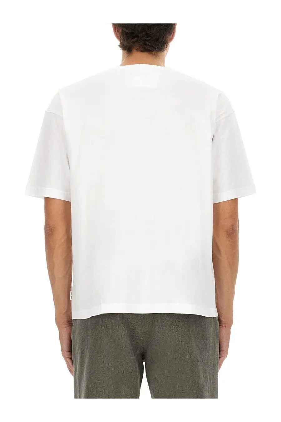 Aspesi men’s white short-sleeved shirt with relaxed fit and subtle seam detailing in lightweight cotton fabric