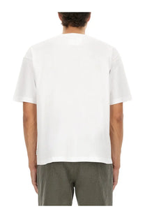 Aspesi men’s white short-sleeved shirt with relaxed fit and subtle seam detailing in lightweight cotton fabric