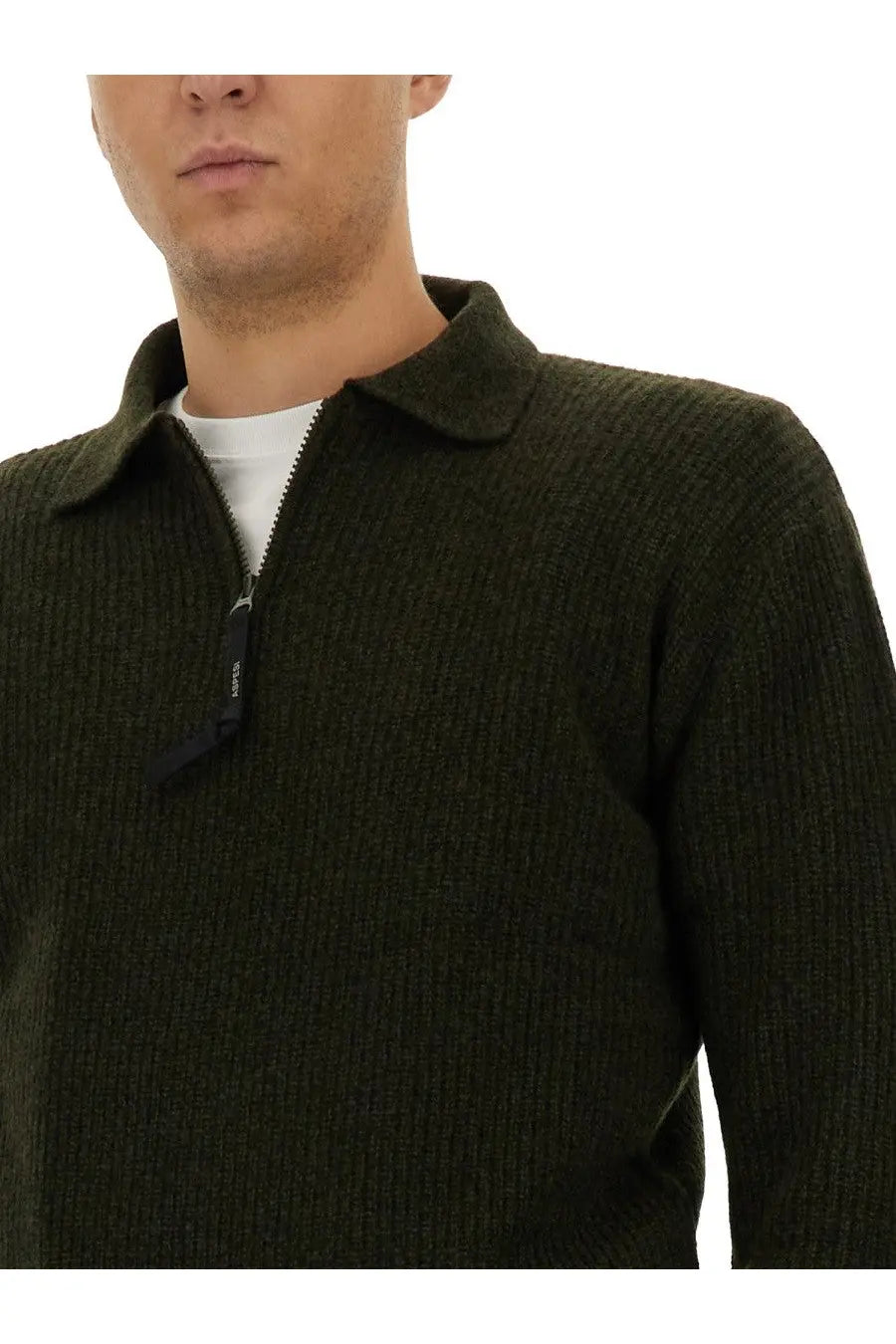 Aspesi men’s wool jersey green dark olive green ribbed knit sweater with collar and half zip closure