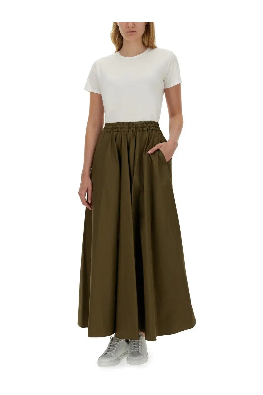 Olive green high-waisted midi skirt with elastic waistband and side pockets paired with aspesi women’s cotton shirt white