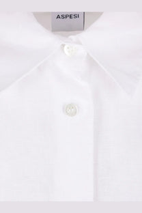 Aspesi women’s white linen shirt with a crisp collar and subtle texture perfect for stylish casual wear