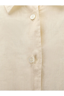 Beige linen shirt with white buttons from Aspesi womens Vissuto linen shirt collection visible from front side