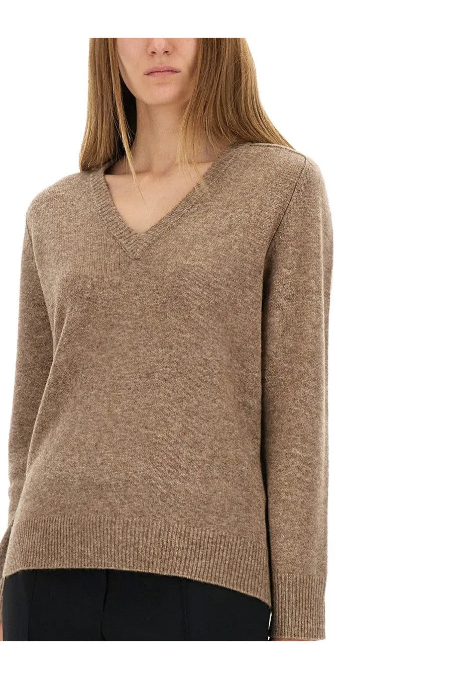Aspesi women’s wool blend beige v neck sweater with heathered camel color ribbed cuffs and hem