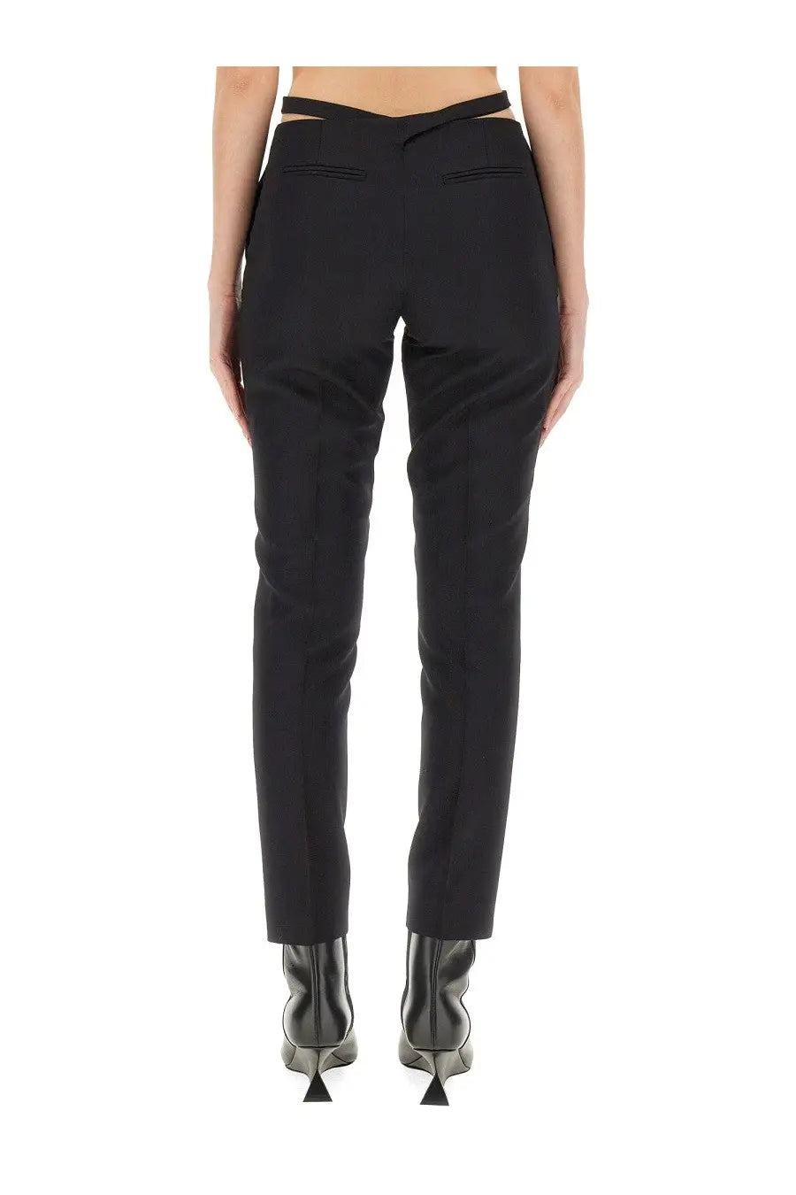 The Attico women’s black tailored trousers feature a sleek straight-leg cut with distinctive horizontal waistband cuts