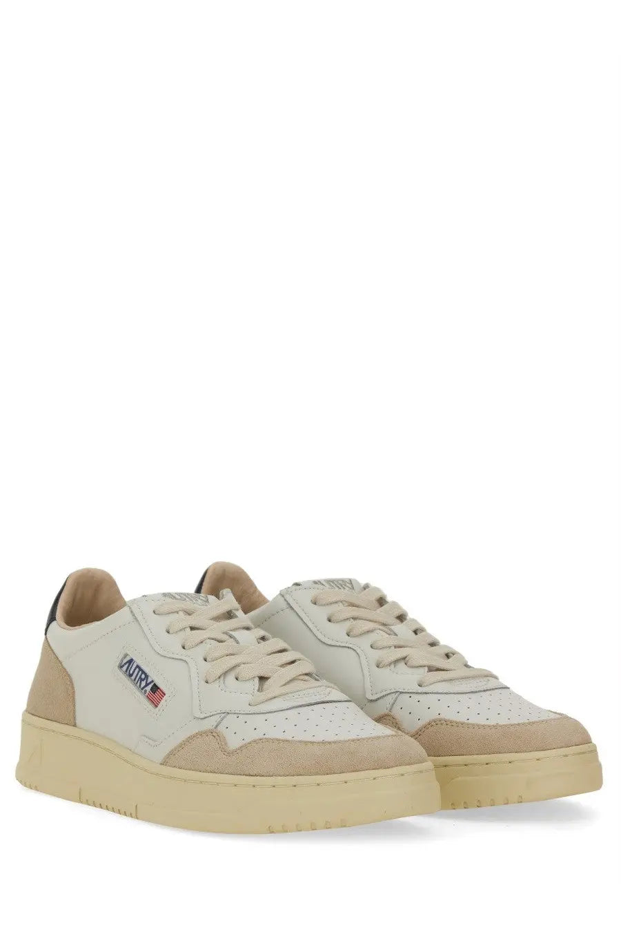 Autry men’s medalist low sneaker in beige and cream suede and leather with a chunky rubber sole