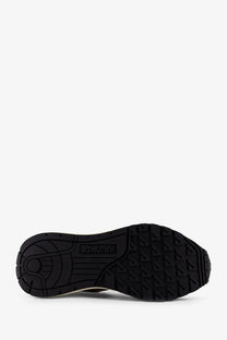 Back side of autry men’s reelwind low suede sneakers white showing black rubber sole with textured tread and aquatry logo