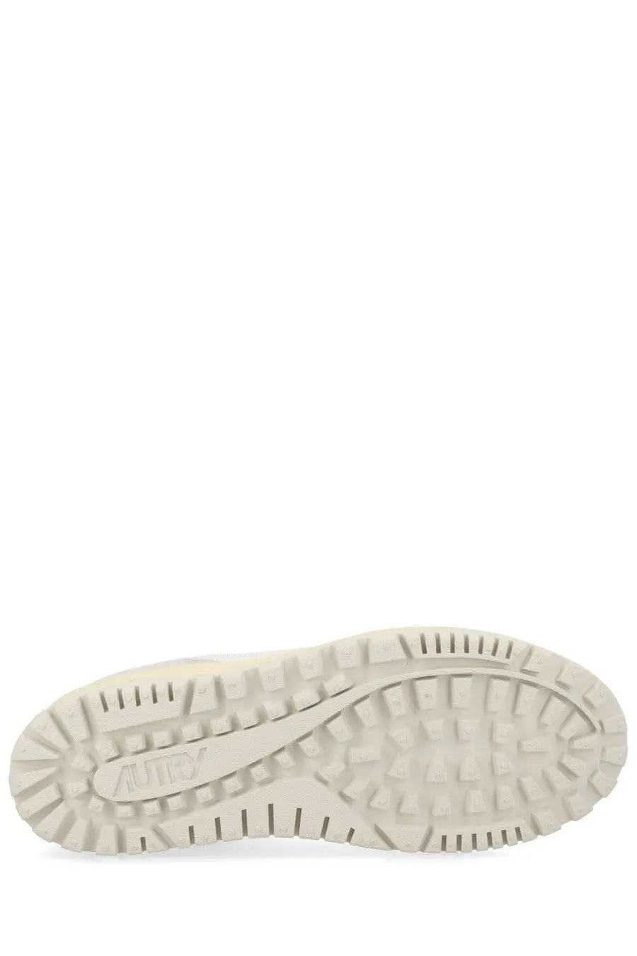 Back view of autry men’s sneaker wildpace low multicolor with cream rubber sole and textured tread pattern air logo