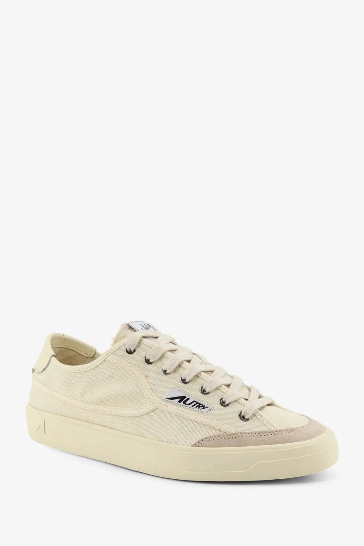 Autry men’s windscape canvas sneakers white cream low-top with beige rubber toe cap and autry logo on the side