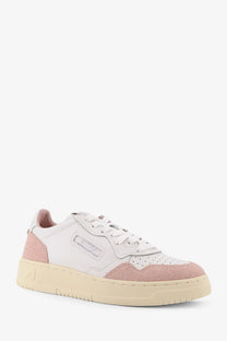 Autry women’s Medalist low leather sneakers in white with blush pink suede and cream rubber sole