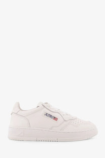 Autry women’s medalist low leather sneakers white with subtle texture and embroidered autry logo with american flag