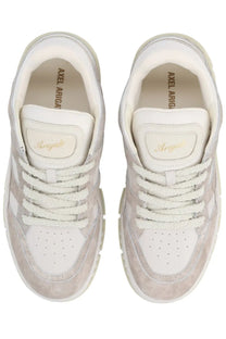 Axel arigato men’s sneaker area beige in white and beige suede with textured distressed finish and gold tongue embroidery