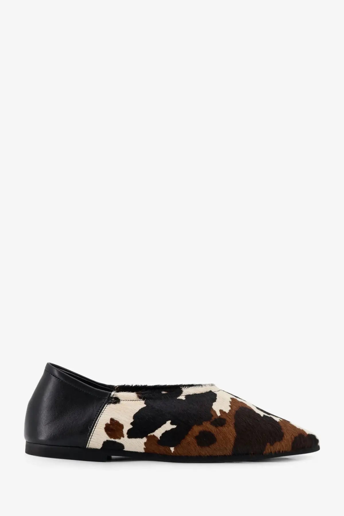 Babú Milano women’s ponyskin ballerinas flat shoe with black and brown cowhide print and minimalist design