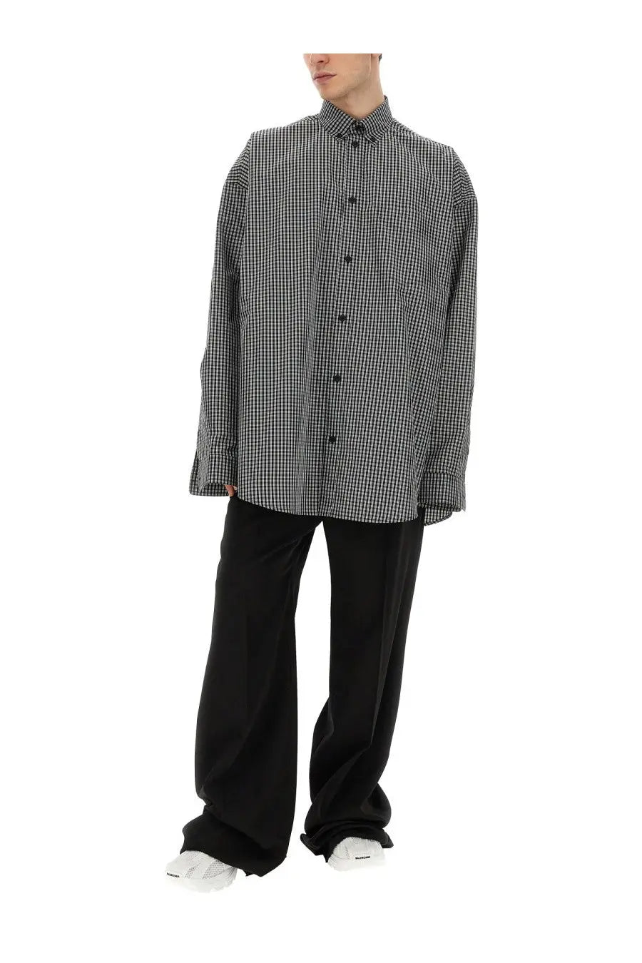 Balenciaga men’s oversize fit shirt in black and white checkered cotton with a relaxed button-up design