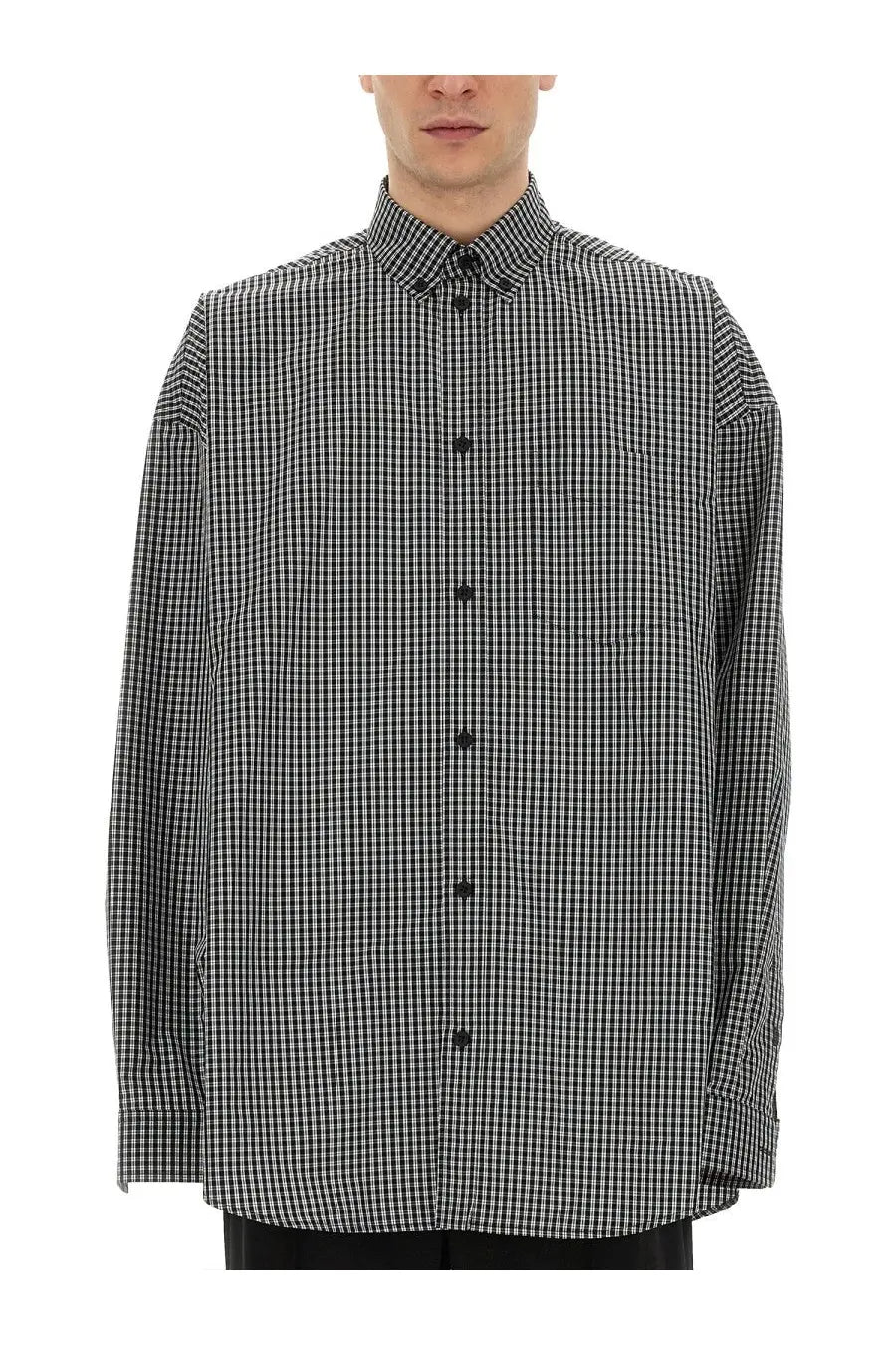 Balenciaga men’s oversize fit shirt in black and white checkered long-sleeve cotton with classic collar