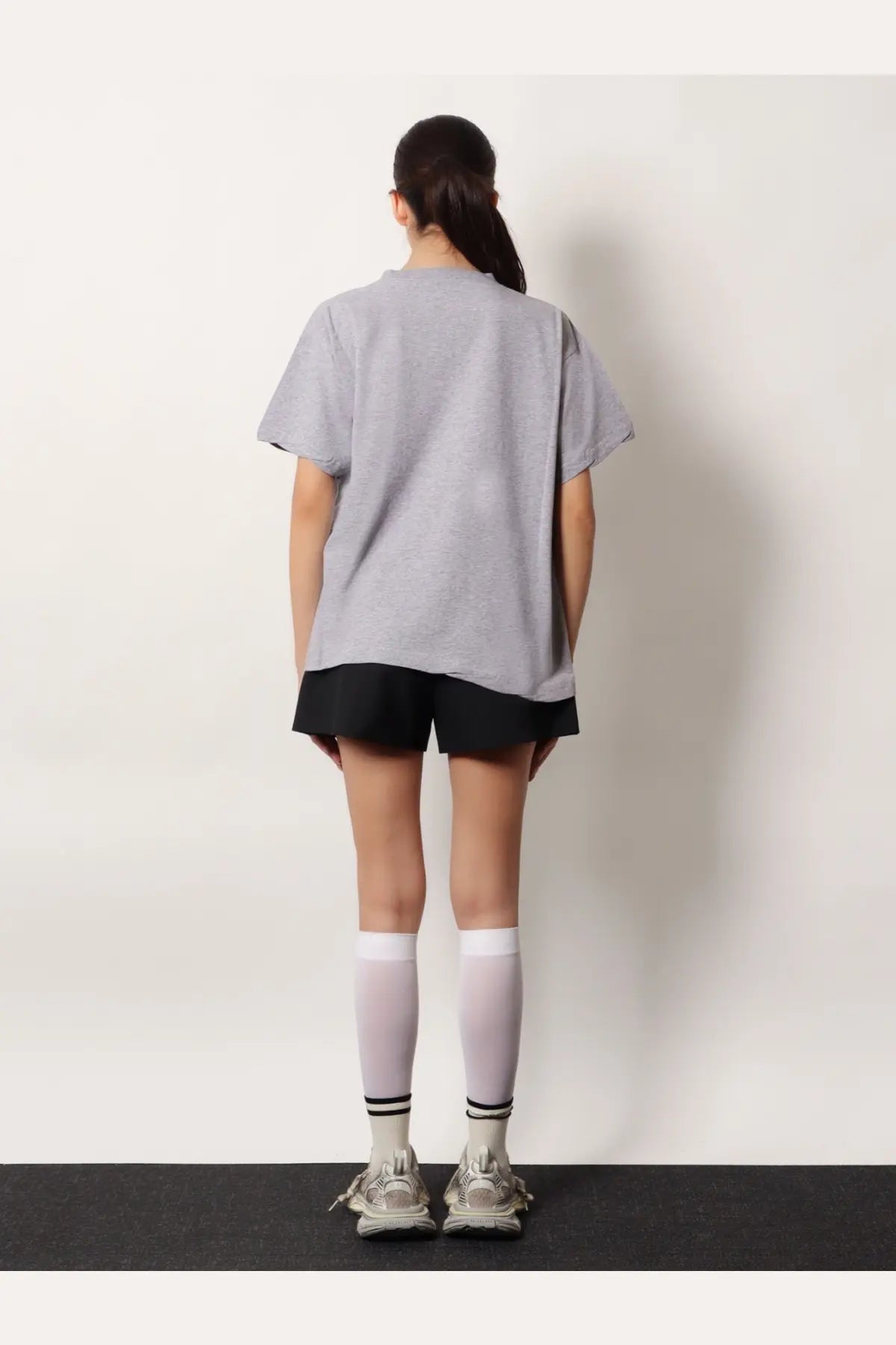 Balenciaga women’s boxy fit gray oversized short sleeve cotton t-shirt with a relaxed fit