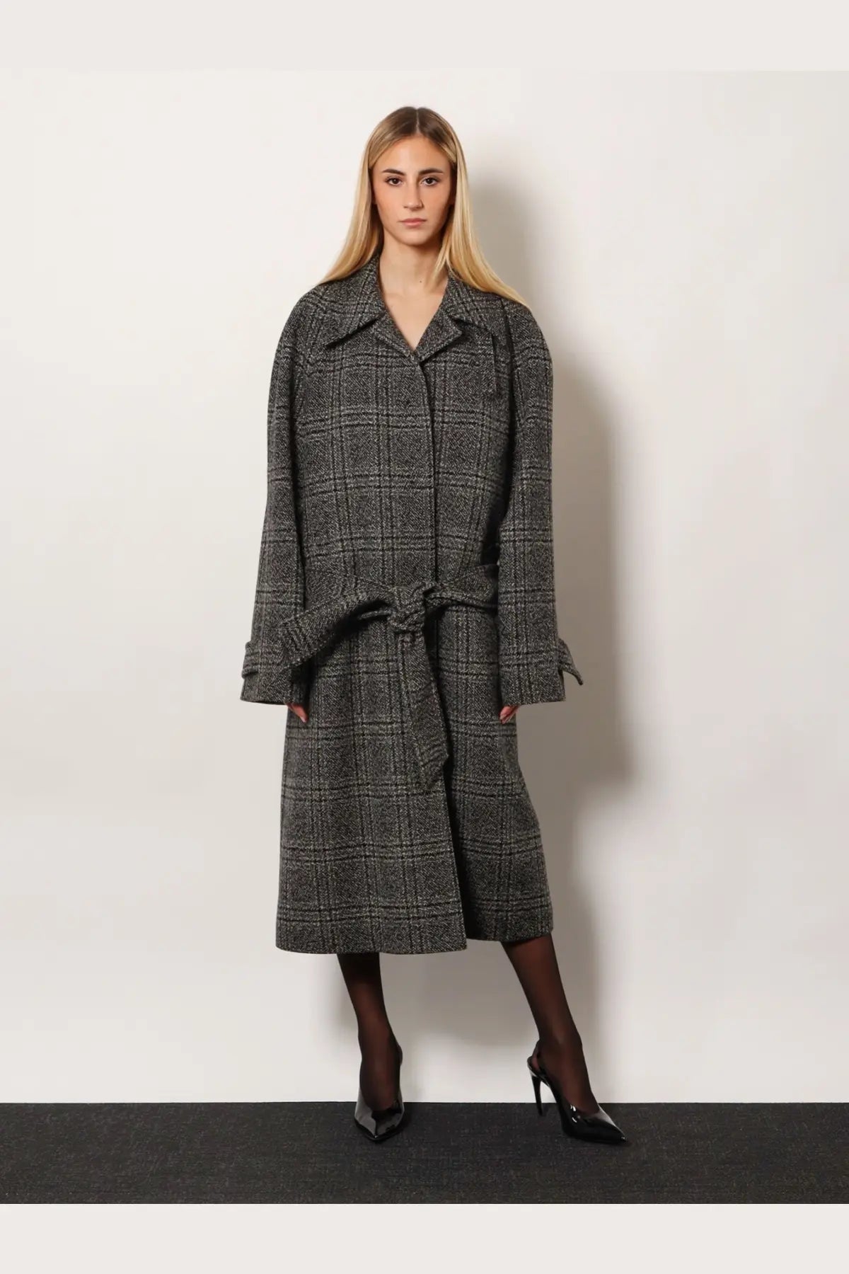 Balenciaga women’s one layer raglan wool coat black in stylish gray and black plaid with belted waist and classic collar