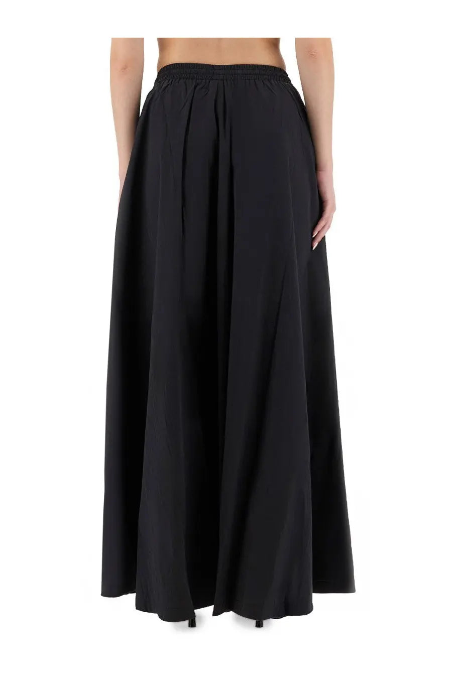 Balenciaga women’s black maxi skirt with elastic waistband made of flowing fabric for elegant wear