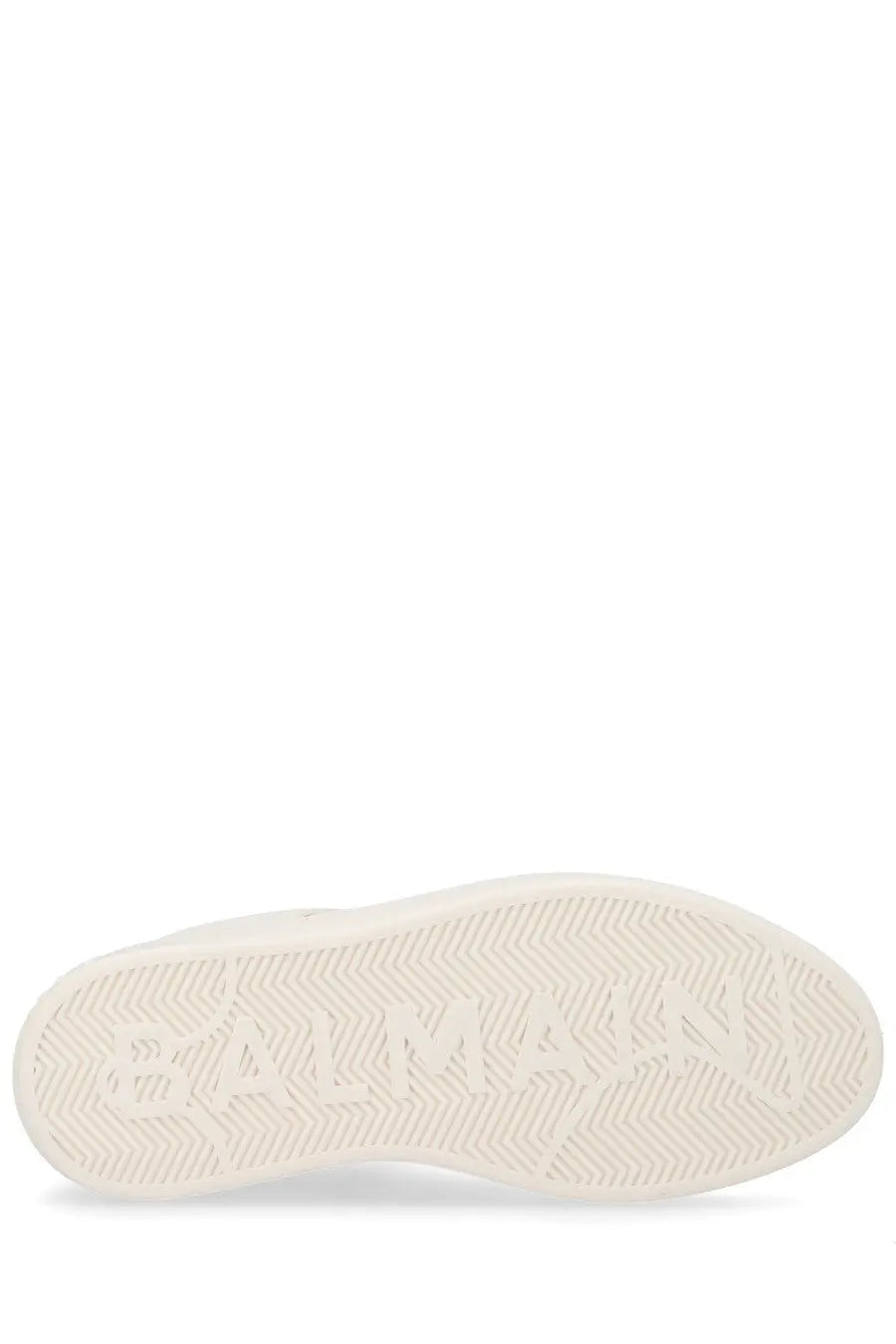 Balmain men’s court sneaker white with white rubber sole featuring embossed logo and herringbone tread pattern