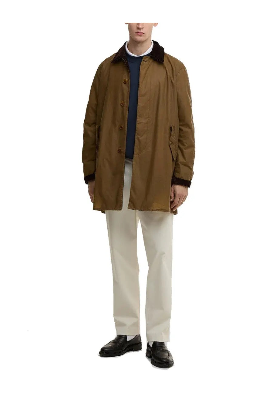 Brown baracuta men’s trench coat with dark fur-lined collar and cuffs featuring button closures