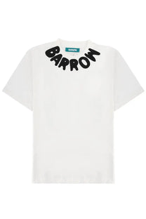 White short-sleeved Barrow unisex shirt with bold black embroidered logo on chest in cotton material